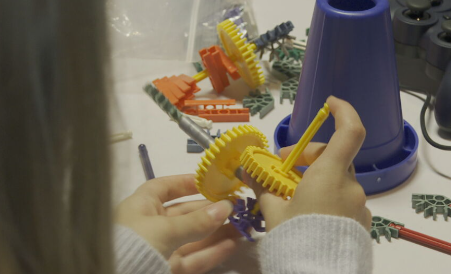 Southwood High School encourages students to get more involved in STEM with robotics competitions